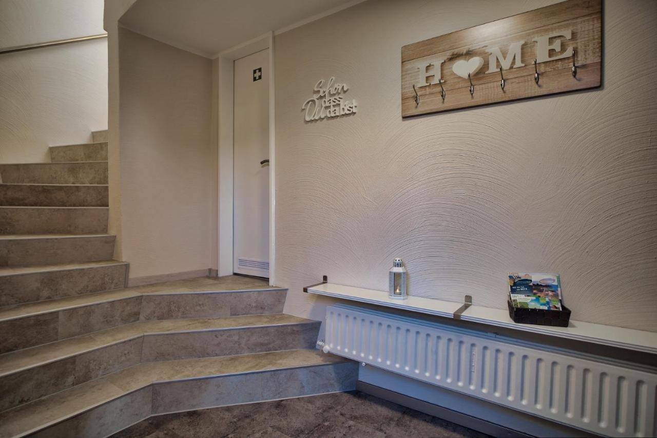 Maisonette Privater Zugang Waschmaschine Parkplatz Hagen  Buitenkant foto